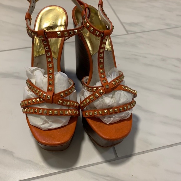 Michael Kors wedge - Picture 1 of 8